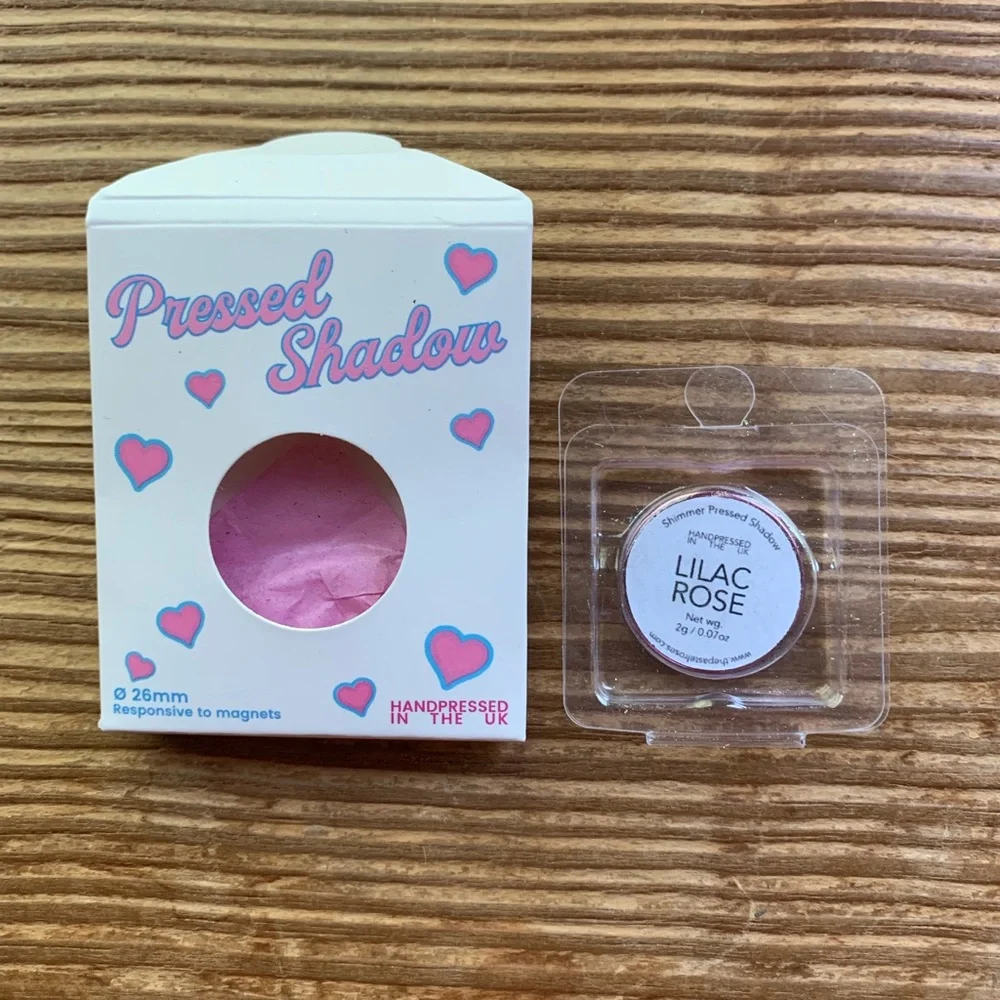 💰3/$30💰New Lilac Rose Pastel Roses UK Eyeshadow